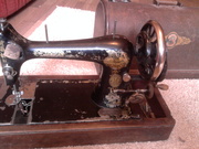 Singer A1712928
